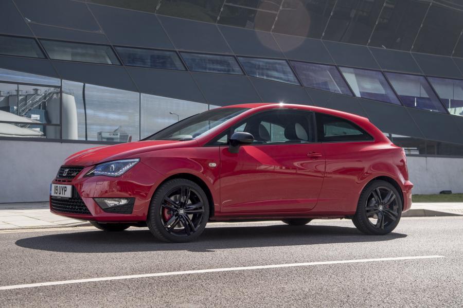  Seat Ibiza Cupra 2016 года  (UK) (фото 13 из 30)